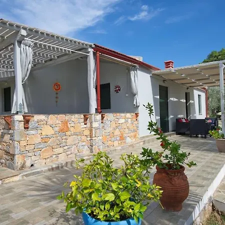 Aigaio Between The Aegean Blue And Olive Grove 別荘 *